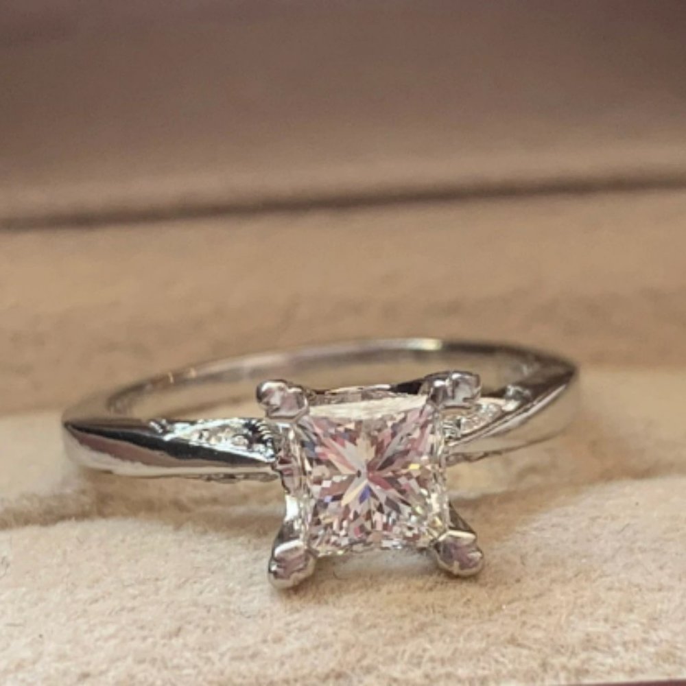 Tacori Platinum IGI Certified .72ct Princess Cut Diamond Solitaire Engagement Ri